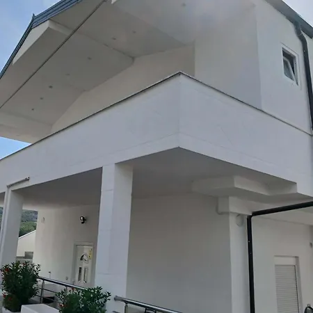 Albania Llixha Relax Apartmán Elbasan